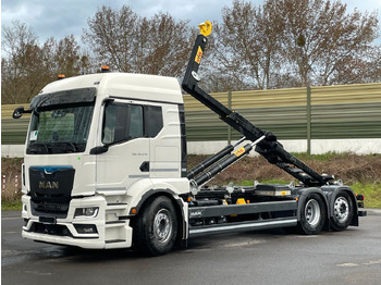 شاحنة ذات خطاف MAN TGS 26.480