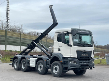شاحنة ذات خطاف MAN TGS 35.480