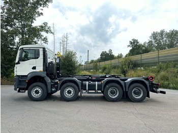 شاحنة ذات خطاف MAN TGS 35.520 8x4 Euro6e MultiLift 25s59: صورة 3
