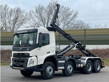 شاحنة ذات خطاف VOLVO FMX 460