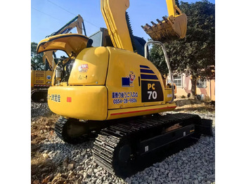 حفار زحاف KOMATSU PC70-8
