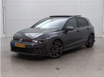 هاتشباك VOLKSWAGEN