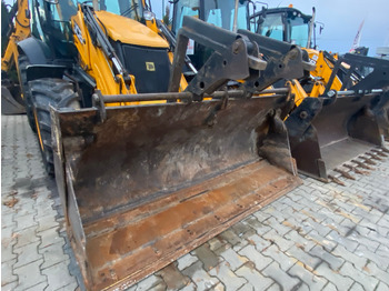 جرافة حفار JCB 3CX