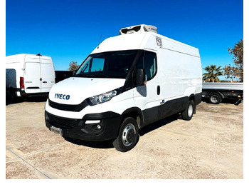 شاحنة مُبرّدة للتوصيل IVECO Daily 35C15