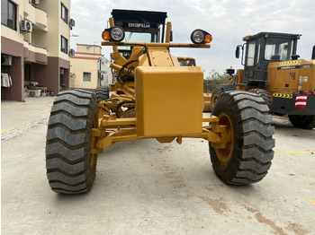 ممهدة CATERPILLAR 140H: صورة 2