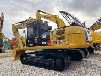 حفار زحاف CATERPILLAR 329D