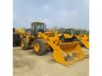 اللودر بعجل CATERPILLAR 966H