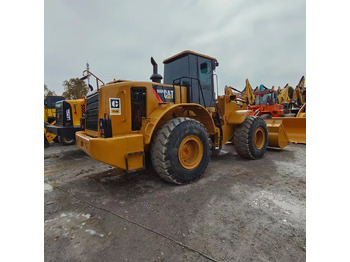 اللودر بعجل CATERPILLAR 966H