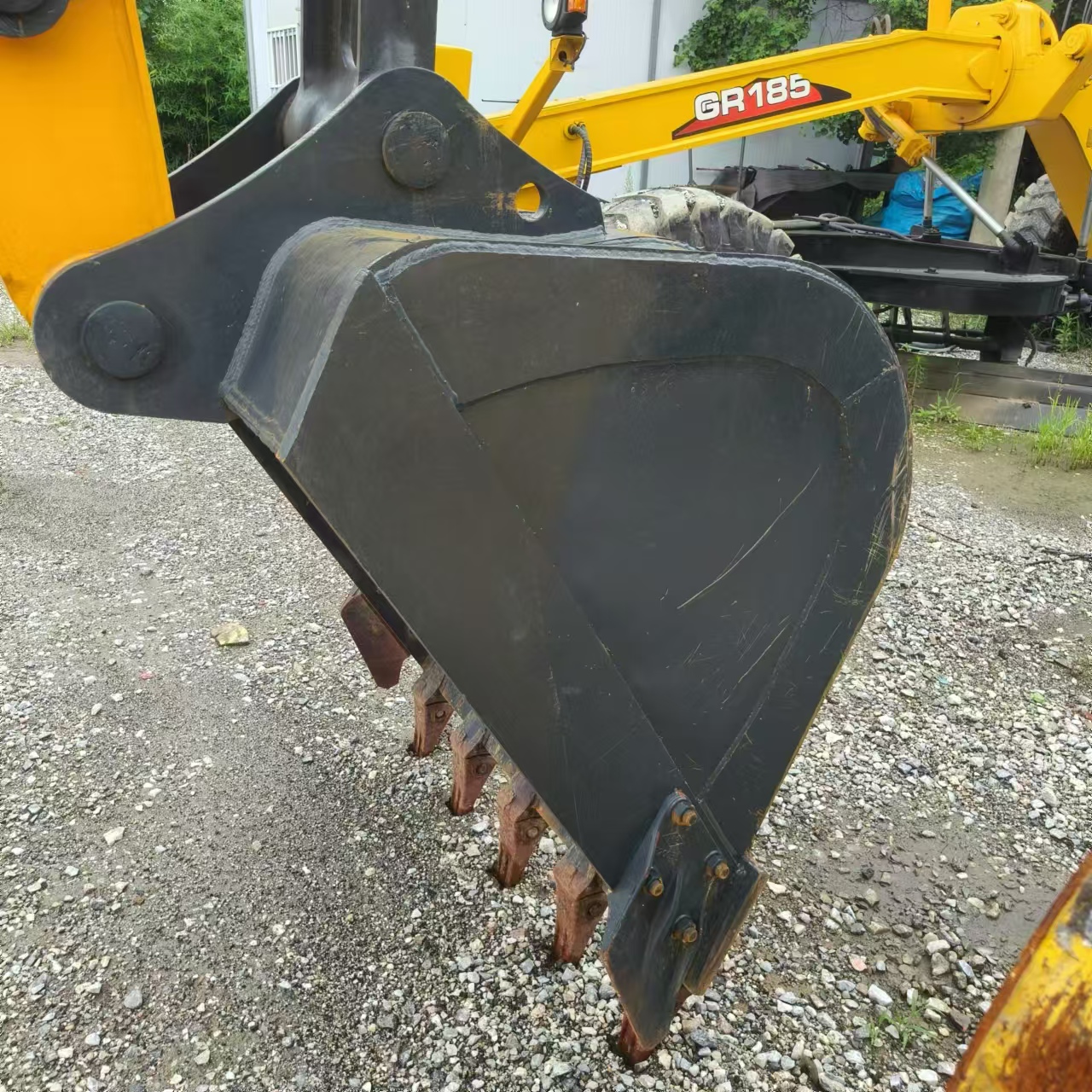 حفار زحاف HYUNDAI R220LC-9S: صورة 4