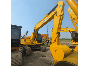 حفار زحاف KOMATSU PC210