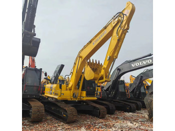حفار زحاف KOMATSU PC210