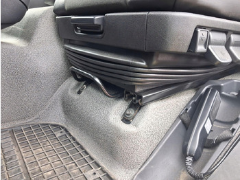 مقعد FOTEL KIEROWCY RENAULT GAMA D: صورة 3 مقعد FOTEL KIEROWCY RENAULT GAMA D: صورة 3