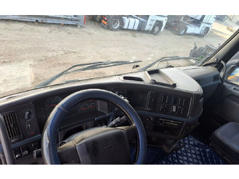 لوحة القيادة VOLVO FH12
