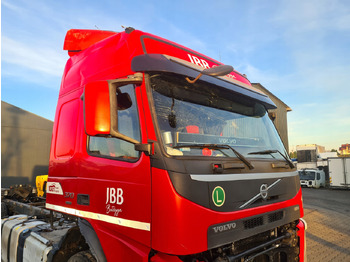 كابينة VOLVO FM