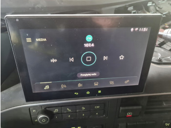 الكابينة والداخلية - شاحنة VOLVO WYŚWIETLACZ PANEL RADIA NAWIGACJI VOLVO FH 5 23602612: صورة 4 الكابينة والداخلية - شاحنة VOLVO WYŚWIETLACZ PANEL RADIA NAWIGACJI VOLVO FH 5 23602612: صورة 4