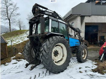 جرار 1993 Valmet 8100 with Hiab FMV crane and log trailer: صورة 3