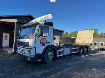 شاحنات الحاويات / جسم علوي قابل للتغيير شاحنة VOLVO FM