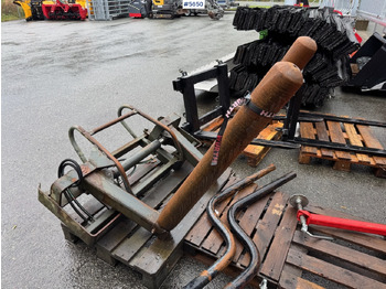 معدات تيبيس التبن