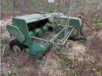 معدات تيبيس التبن JOHN DEERE
