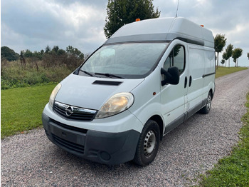 فان المدمجة OPEL Vivaro