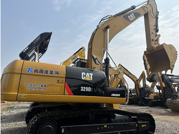 حفار زحاف CATERPILLAR 329D