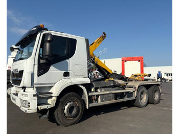 شاحنة ذات خطاف IVECO Stralis 480