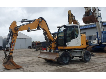 حفارة دولاب LIEBHERR A 910