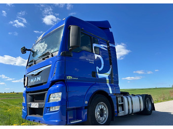 وحدة جر MAN TGX 18.440