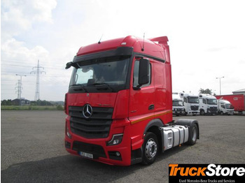 وحدة جر MERCEDES-BENZ Actros 1845