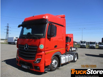 وحدة جر MERCEDES-BENZ Actros 1845
