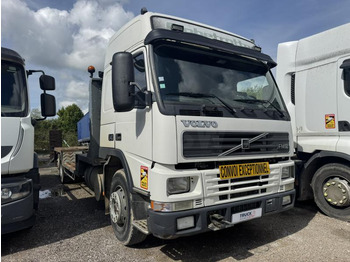 شاحنة VOLVO FM12