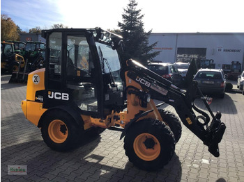 لودر مفصلي صغير JCB 403 PLUS: صورة 3 لودر مفصلي صغير JCB 403 PLUS: صورة 3