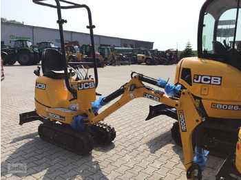 حفارة مُصَّغرة JCB 8008 CTS