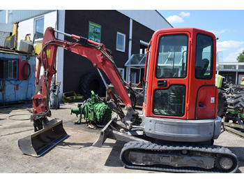 حفارة مُصَّغرة BOBCAT E26
