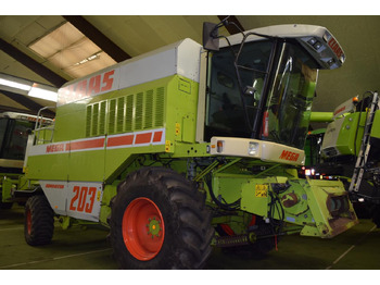 حصادة موحَّدة CLAAS Dominator