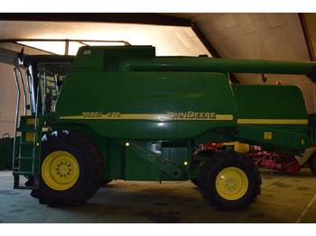 حصادة موحَّدة JOHN DEERE