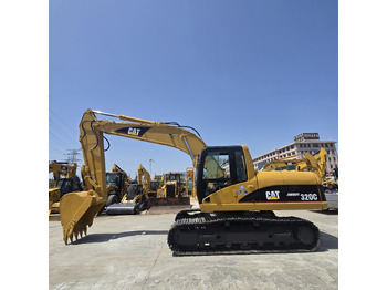 حفار زحاف CATERPILLAR 320C