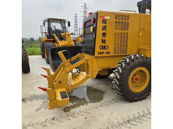 ممهدة CATERPILLAR 140H