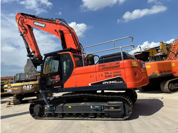 حفار زحاف DOOSAN DX340LC