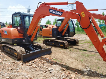 حفارة مُصَّغرة Doosan DH60-7: صورة 5