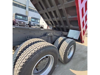 شاحنة قلاب SINOTRUK HOWO