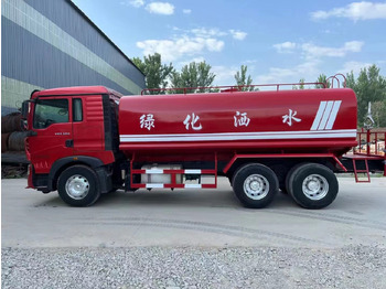 شاحنة صهريج SINOTRUK HOWO