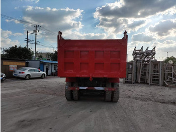 شاحنة قلاب SINOTRUK HOWO: صورة 2 شاحنة قلاب SINOTRUK HOWO: صورة 2