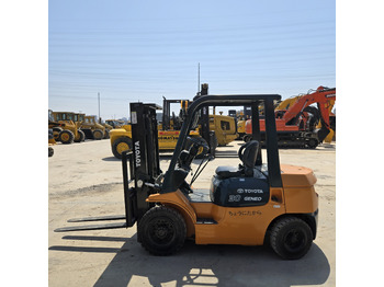 رافعة شوكية ديزل TOYOTA