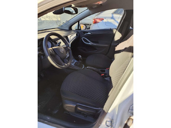 سيارة Opel Astra 1,5 Diesel 105 cv BVM6 5 places Edition business: صورة 5