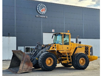 اللودر بعجل VOLVO L180E