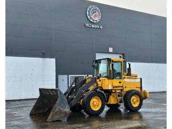 اللودر بعجل VOLVO L50C