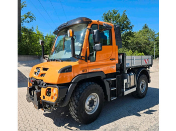 جرافة ثلج UNIMOG