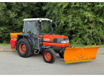 جرار KUBOTA