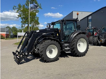 جرار VALTRA
